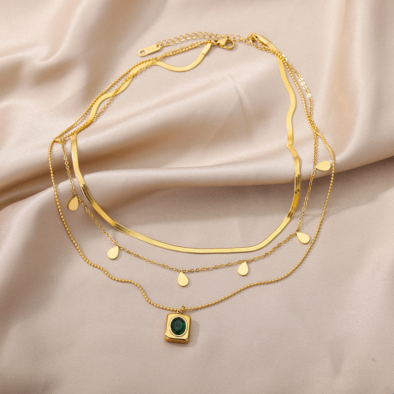 Colar Multilayer Geométrico Quadrado (Banhado a Ouro 18K)