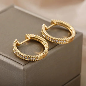 Brincos Círculo de Zircônia (Banhado a Ouro 18K)