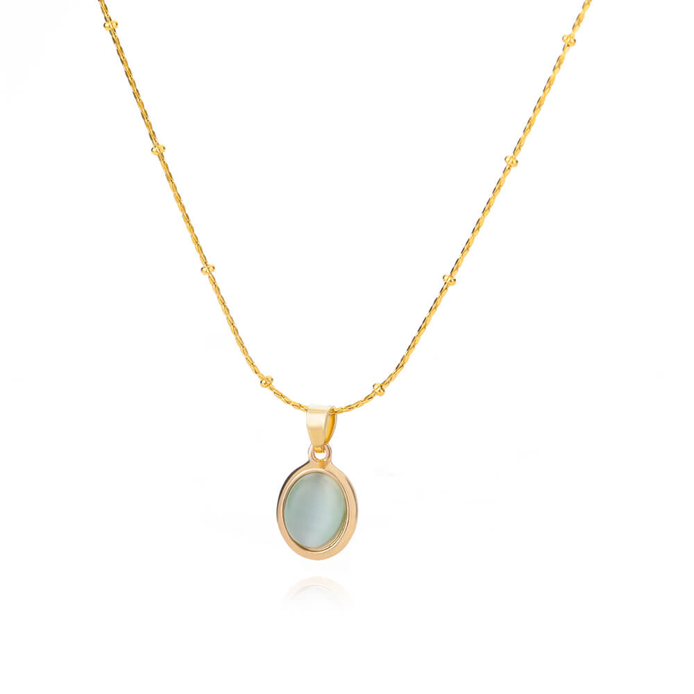 Colar Oval de Pedra Opala (Banhado a Ouro 18K)