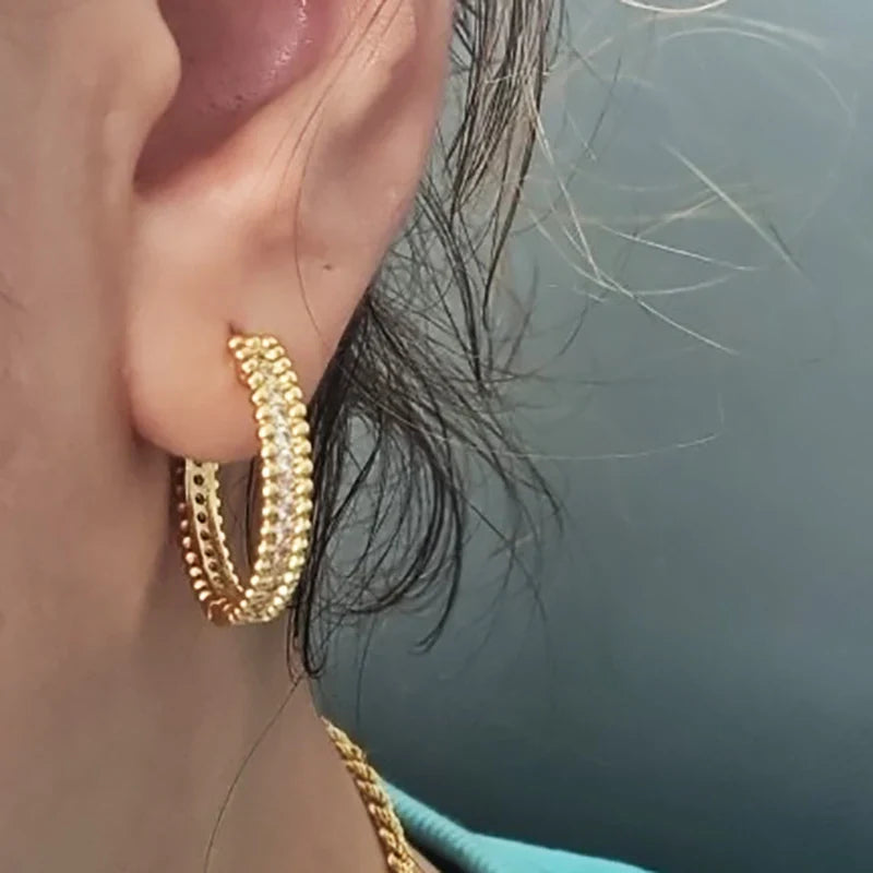 Brincos Círculo de Zircônia (Banhado a Ouro 18K)