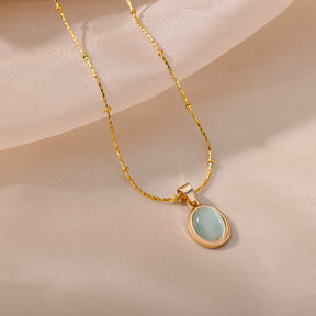 Colar Oval de Pedra Opala (Banhado a Ouro 18K)