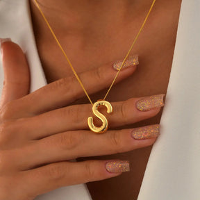 Colar Letra Inicial (Banhado a Ouro 18K)