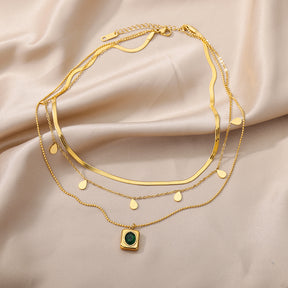 Colar Multilayer Geométrico Quadrado (Banhado a Ouro 18K)