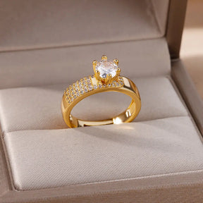 Anel Solitario (Banhado a Ouro 18K)