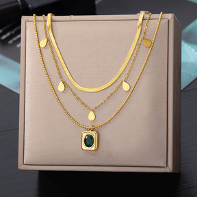 Colar Multilayer Geométrico Quadrado (Banhado a Ouro 18K)