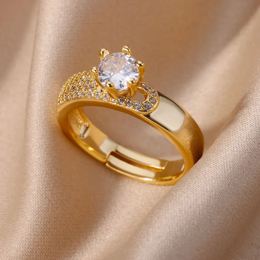 Anel Solitario (Banhado a Ouro 18K)