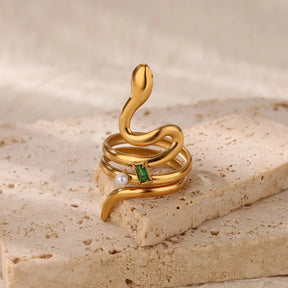 Anel Serpente Dourada (Banhado a Ouro 18K)