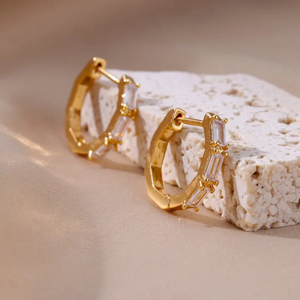 Brincos Retângulo de Zircônia (Banhado a Ouro 18K)