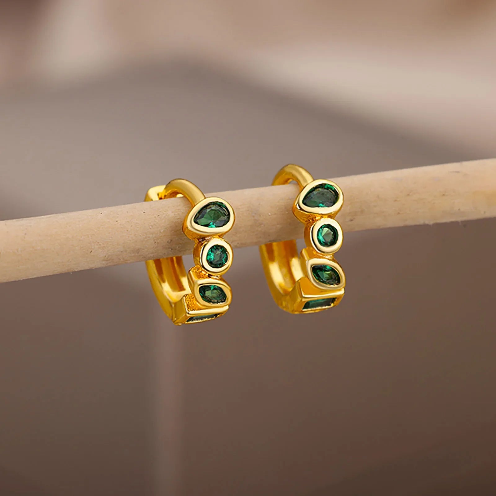 Brincos Gotas  (Banhado a Ouro 18K)