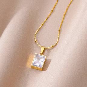Colar Geométrico de Zircônia (Banhado a Ouro 18K)